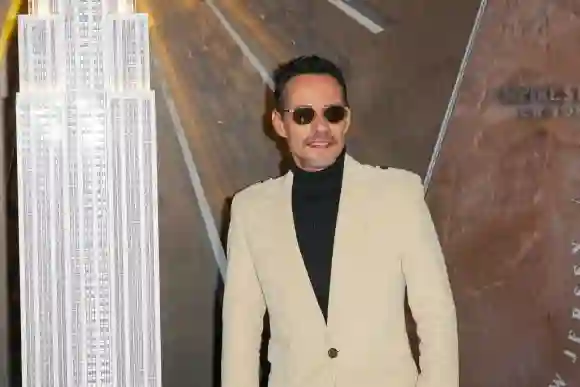 Marc Anthony Visits The Empire State Building Marc Anthony visit the Empire State Building on December 05, 2022 in New Y