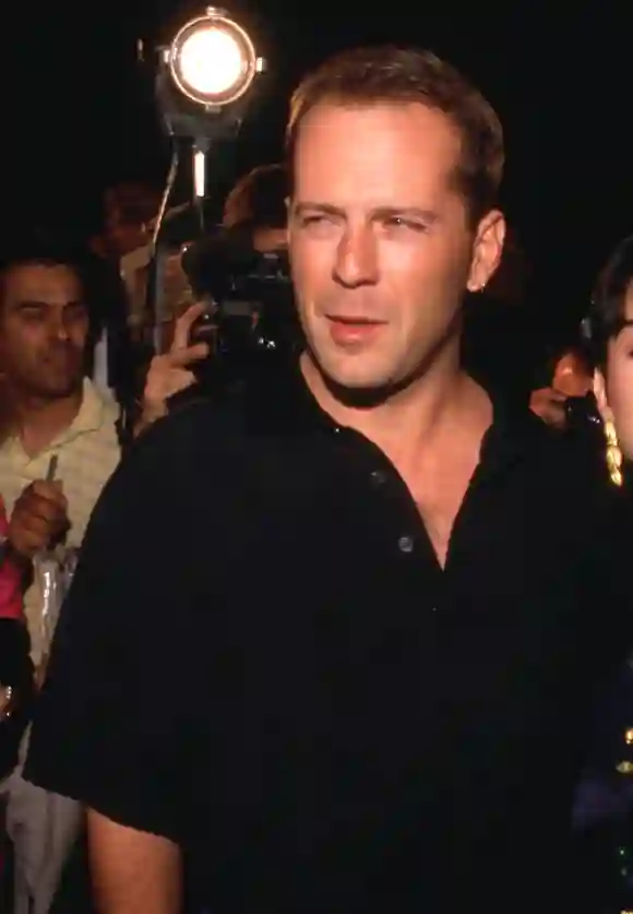 **FOTOS DE ARCHIVO** La familia de Bruce Willis anuncia el diagnóstico de demencia. Bruce Willis en el estreno de In Country el 14 de septiembre,