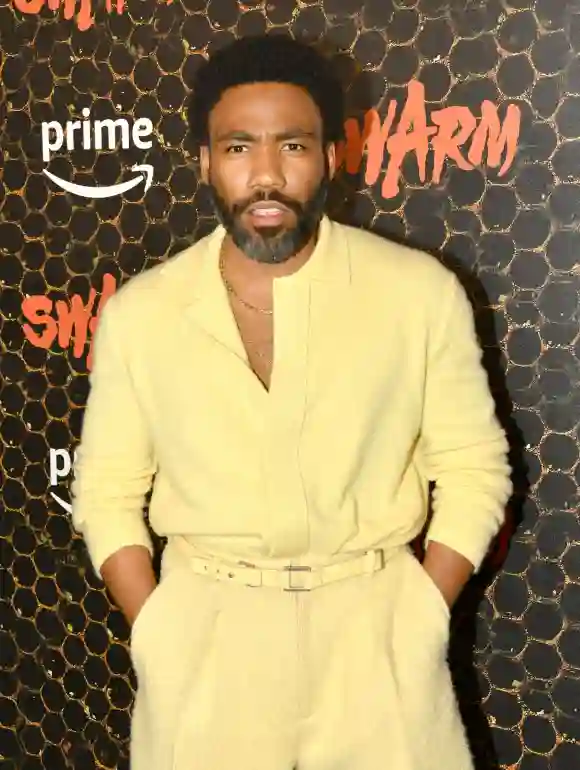 LOS ANGELES, CA - 14 MARS : Donald Glover à la première de Swarm au Lighthouse ArtSpace Los Angeles à Los Angeles.