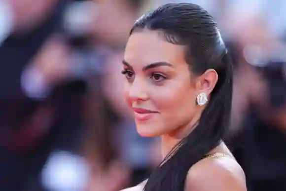 Cannes - L Ete Dernier Screening Georgina Rodriguez assiste au tapis rouge de L Ete Dernier (Last Summer) lors de la 76e a