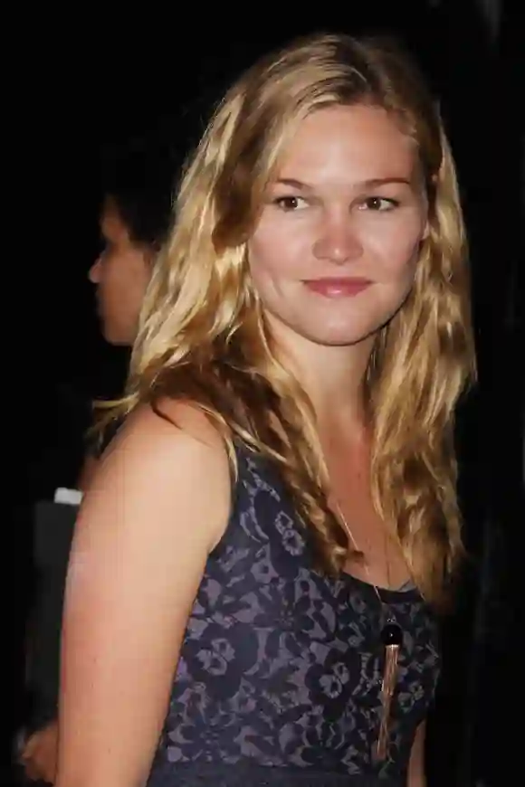 Julia Stiles 2008, Photo John Barrett/PHOTOlink/Courtesy Everett Collection (Julia Stiles2415)ASCA033 F4709 PUBLICATI