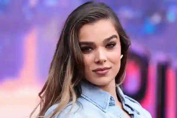 Spider-Man: Across The Spider-Verse Premiere - LA American actress and singer Hailee Steinfeld arrives at the World Prem