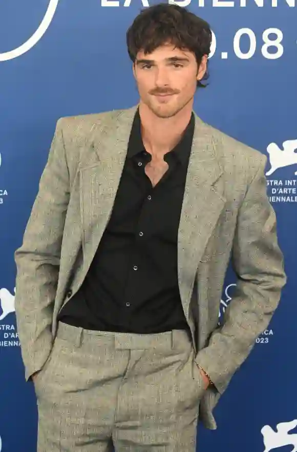 Spotlight: Jacob Elordi&rsquo;s Best Looking Pictures