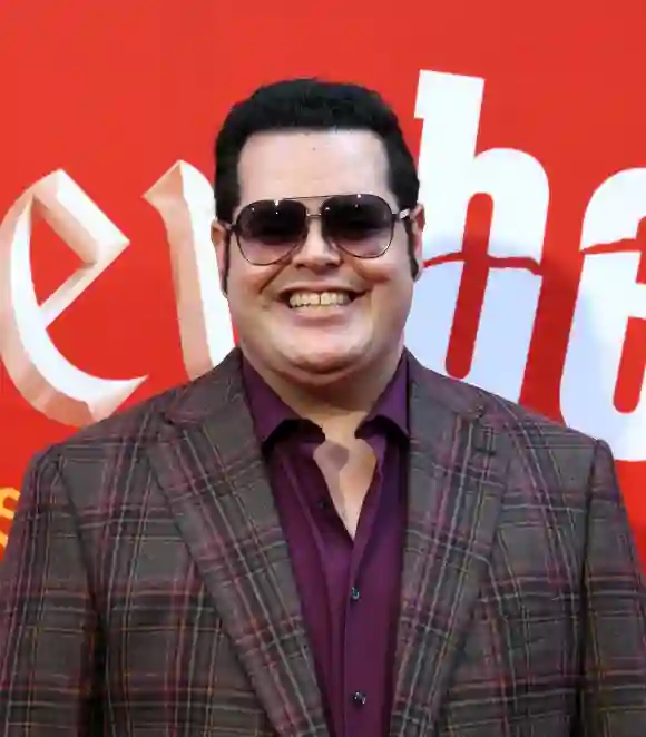 October 12, 2023, New York, New York, USA: Josh Gad attends the Broadway Opening Night of Gutenberg! The Musical! at Jam