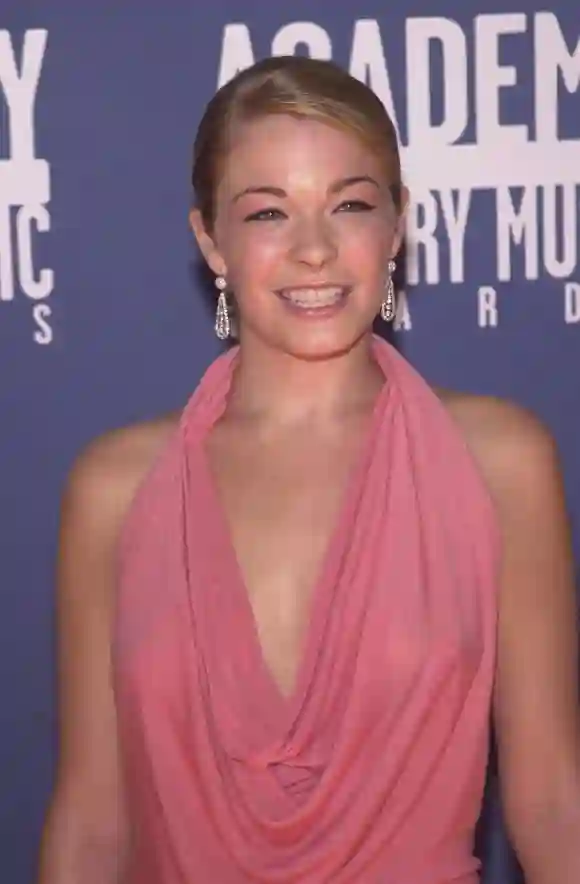 aux 2002 Academy of Country Music Awards, Universal Amphitheater, Universal City, 05-22-02 Leann Rimes aux 2002 Ac