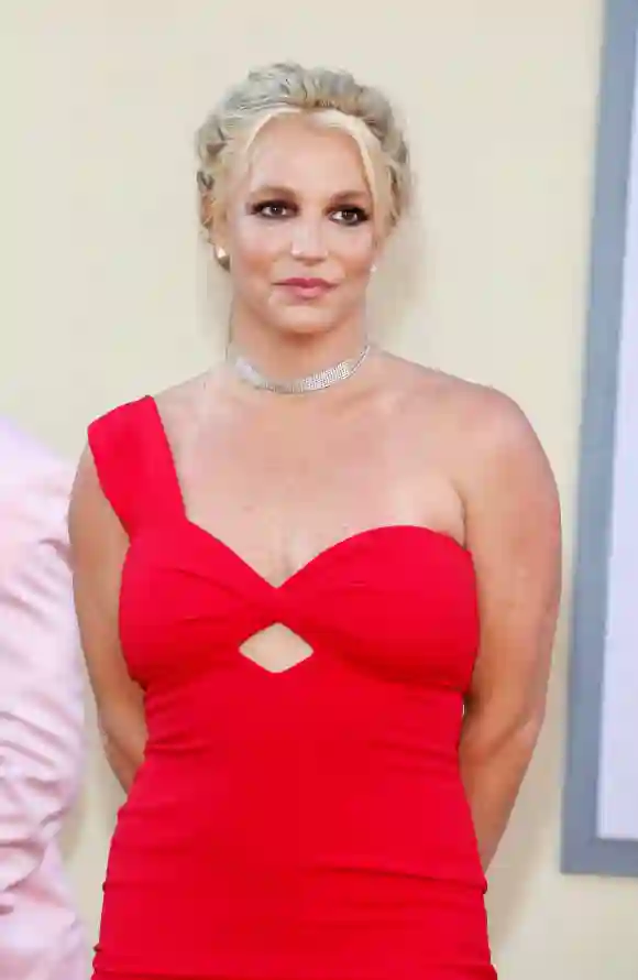 Britney Spears Britney Spears at the Los Angeles premiere of Once Upon a Time In Hollywood held at the TCL Chinese Theat