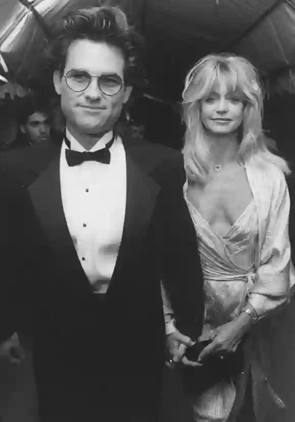 Actor  Kurt  Russell  (L)  w.  Goldie  Hawn  attending  American  Film  Institute's  25th  Anniversa