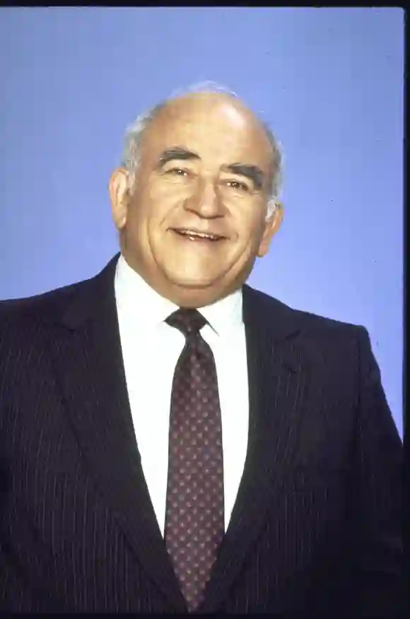 Actor  Edward  Asner.DMI/The  LIFE  Picture  CollectionSpecial  Instructions:  Premium.  Please