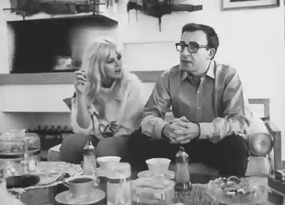 Peter  Sellers  and  wife  at  home.Allan  Grant/The  LIFE  Picture  CollectionSpecial  Instruct