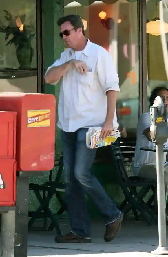 EXCLUSIVE: Actor Neil Flynn has breakfast at Quality on 3rd St 18030, LOS ANGELES, CALIFORNIA, Tuesday, October 9, 2007,
