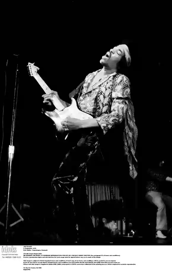 Jimi Hendrix 3. September 1970 K.B. Ha.......... Jimi Hendrix 3. September 1970 K.B. Hallen - Copenhagen, Denmark _ . No