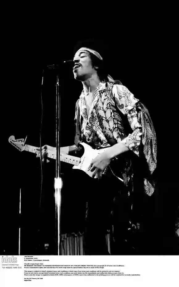 Jimi Hendrix 3. September 1970 K.B. Ha.......... Jimi Hendrix 3. September 1970 K.B. Hallen - Copenhagen, Denmark _ . No