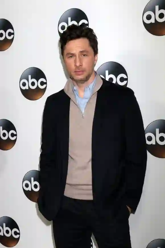 ABC TCA Winter 2018 Party, LOS ANGELES - JAN 8:  Zach Braff at the ABC TCA Winter 2018 Party at Langham Huntington Hotel