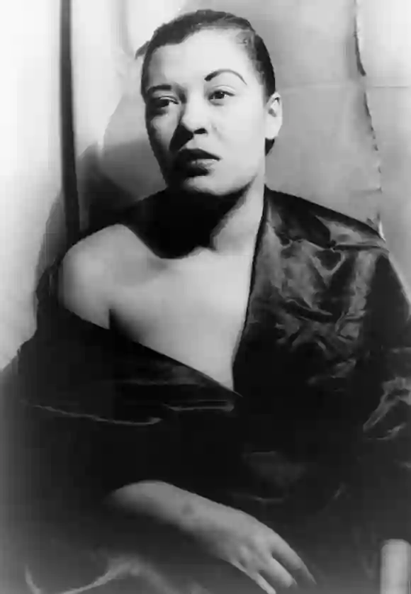 BILLIE HOLIDAY (1915-1959). American jazz singer. Photographed by Carl Van Vechten, 1949. PUBLICATIONxNOTxINxUSAxCANxUKx