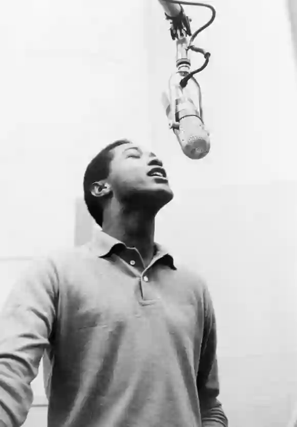 SAM COOKE (1933-1964). American soul singer. Photograph, 1964. PUBLICATIONxNOTxINxUSAxCANxUKxFRAxESPxJPN Copyright: xGRA