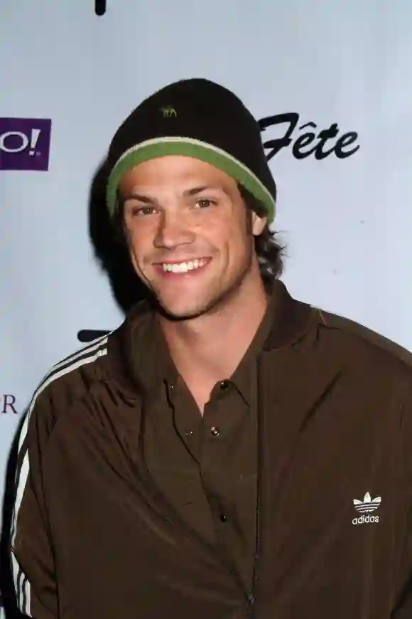 Jared Padalecki à l'arrivée de la soirée d'anniversaire de SHANE WEST ET ERIC PODWALL, chez Eric Podwall, Los Angeles, CA, Ju