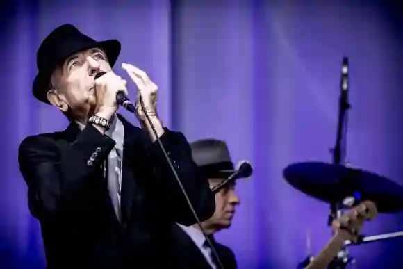 Leonard Cohen se produit à l'Olympisch Stadion, Amsterdam