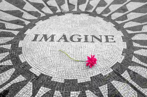 Imagine Sign in New York Central Park, John Lennon Memorial, Imagine Sign in New York Central Park, John Lennon Memorial