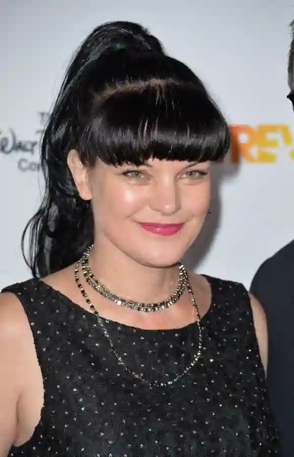 Pauley Perrette, LOS ANGELES, CA - DECEMBER 6, 2015: Actress Pauley Perrette at the 2015 TrevorLIVE Los Angeles Gala at