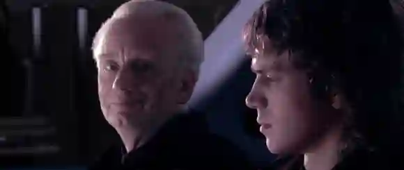 Star Wars: Episode III Revenge of the Sith - filmstill IAN McDIARMID & HAYDEN CHRISTENSEN in Star Wars: Episode III Reve