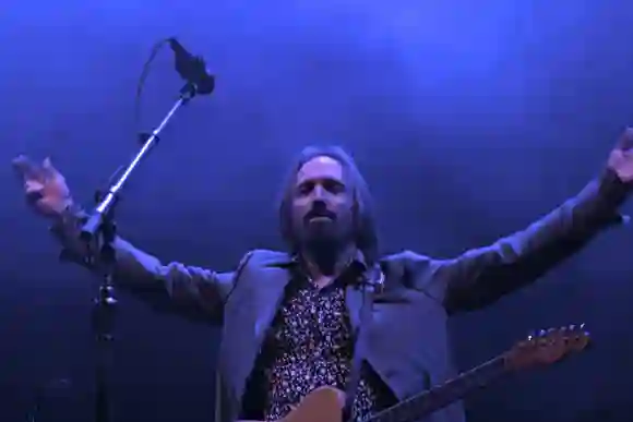 The Bonnaroo Music and Arts Festival - Tom Petty and the Heartbreakers in concert