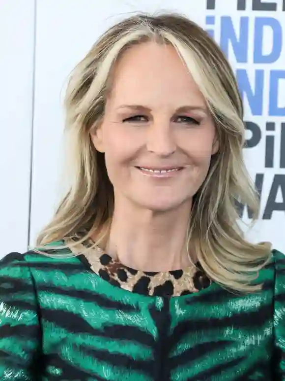 Helen Hunt arrives at the 2022 Film Independent Spirit Awards held at the Santa Monica Beach on March 6, 2022 in Santa M