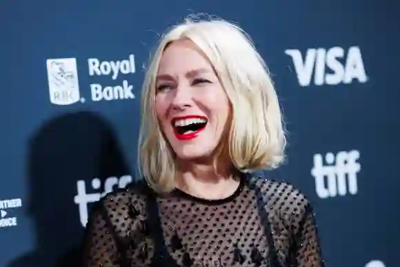 Entertainment Bilder des Tages September 10, 2024, Toronto, On, Canada: Naomi Watts arrives on the red carpet for the fi