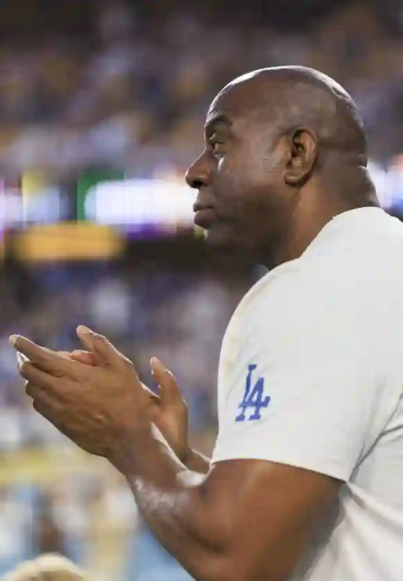 August 18, 2023, Los Angeles, California, USA: Dodgers co-owner, Ervin Magic Johnson attends the MLB, Baseball Herren, U