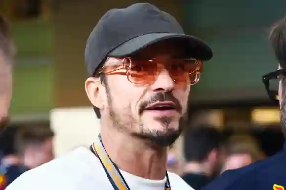 November 26, 2023, Abu Dhabi, United Arab Emirates: Orlando Bloom is seen during Formula 1 Abu Dhabi Grand Prix at Yas M