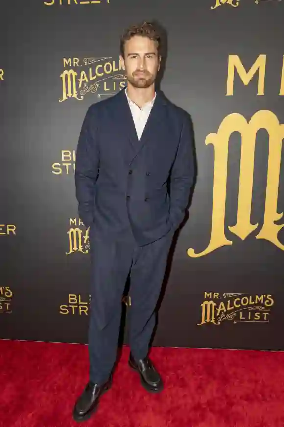 June 29, 2022, New York, United States: NEW YORK, NEW YORK - JUNE 29: Theo James attends Mr. Malcolm s List New York Pre