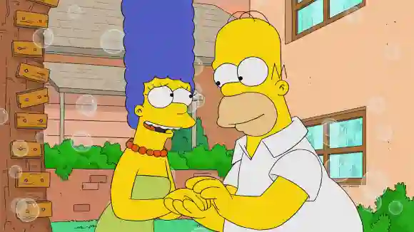 RECORD DATE NOT STATED THE SIMPSONS, from left: Marge Simpson (voice: Julie Kavner), Homer Simpson (voice: Dan Castellan