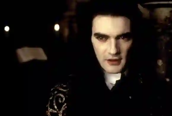 INTERVIEW WITH THE VAMPIRE, Antonio Banderas, 1994, (c) Warner Brothers/courtesy Everett Collection Warner Bros/Courtesy