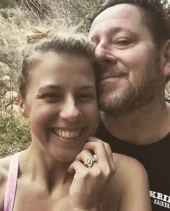 Jodie Sweetin shares a selfie of her and fiancé Mescal Wasilewski on Instagram, January 17, 2022.