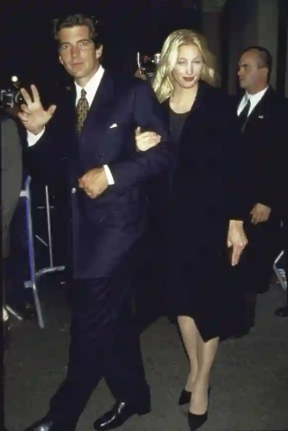 John F. Kennedy Jr. And Carolyn Bessette Kennedy