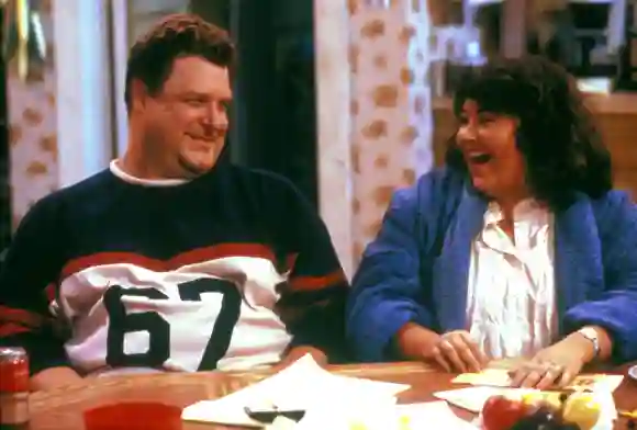 Roseanne John Goodman y Roseanne Barr