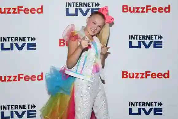 JoJo Siwa Talks About Her Girlfriend For The First Time