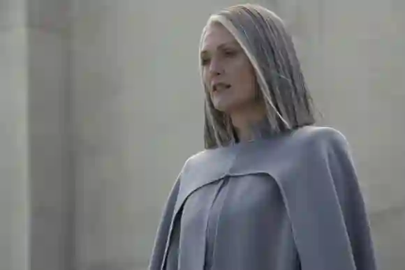 Julianne Moore en una escena de la película 'The Hunger Games: Mockingjay - Part 2'