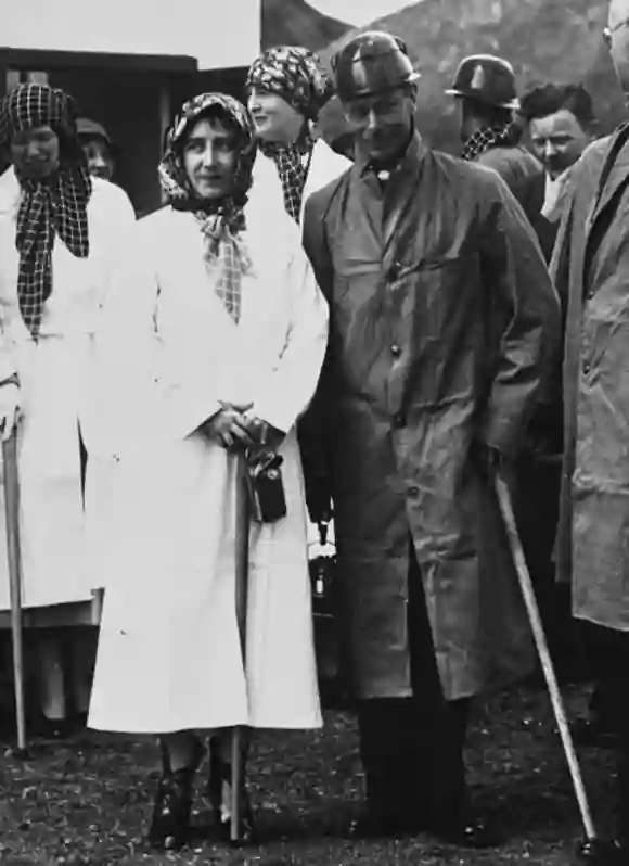 Duke And Duchess Of York In Durham, 1936