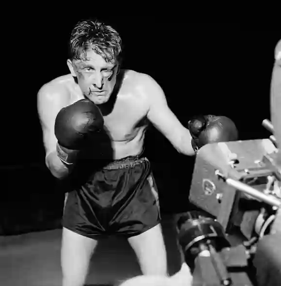 Kirk Douglas in 'Champion'