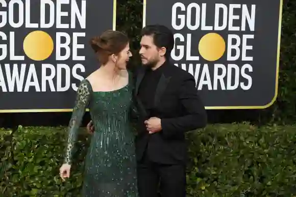 Kit Harington and Rose Leslie at the 2020 Golden Globes.