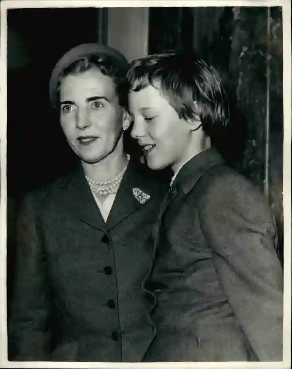Queen Ingrid and her daughter Margrethe