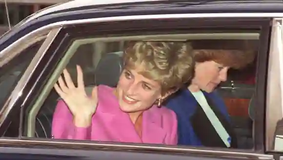 Lady Diana murió en un accidente de coche