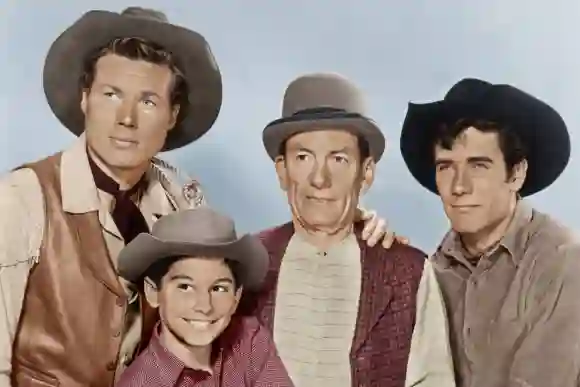 'Laramie' cast