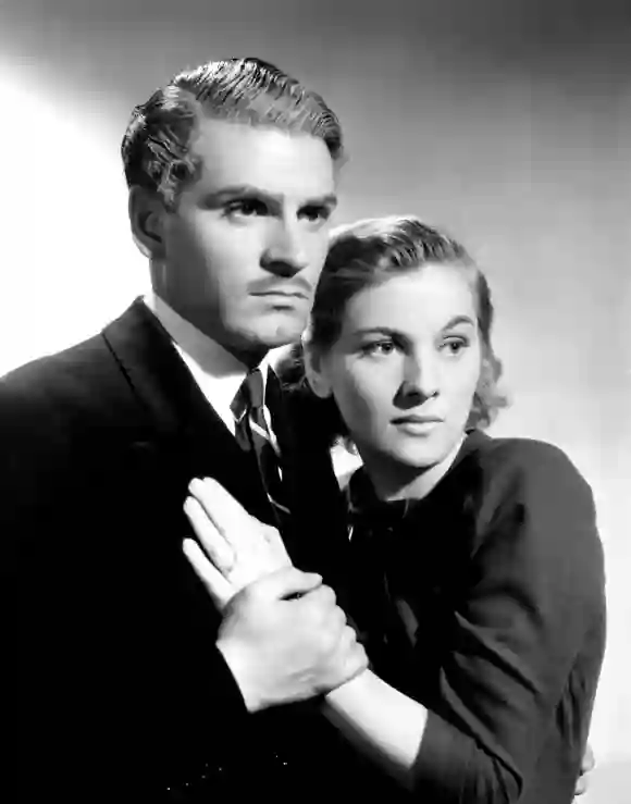Laurence Olivier and Joan Fontaine in 'Rebecca'