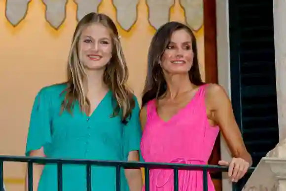 The Spanish royals around King Felipe, Queen Letizia and daughters Sofia and Leonor on vacation