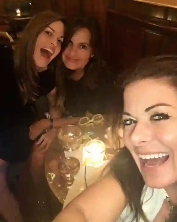 Mariska Hargitay, Hilary Swank et Debra Messing