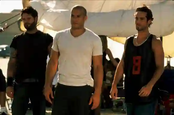 Matt Schulze, Vin Diesel y Johnny Strong en 'The Fast and the Furious'