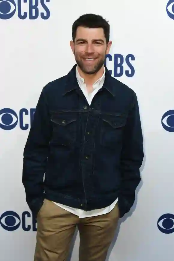 Max Greenfield assiste à l'Upfront 2019 de CBS au Plaza le 15 mai 2019 à New York.
