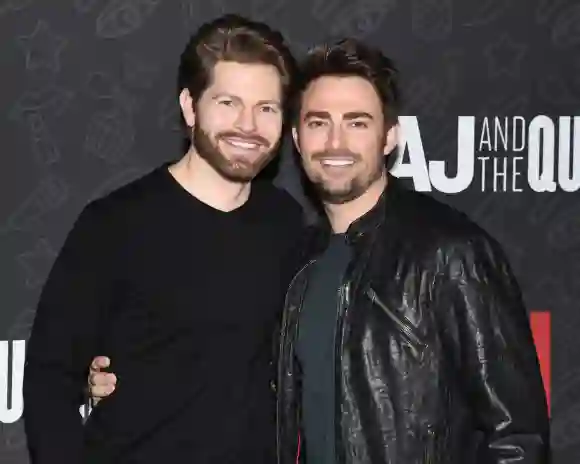 'Mean Girls' Star Jonathan Bennett and Boyfriend Jaymes Vaughan Are Engaged!