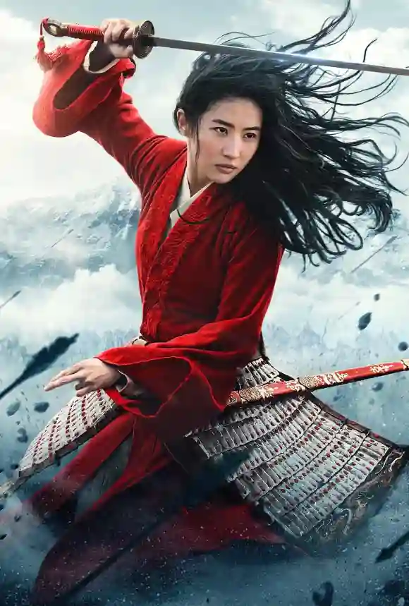 Yifei Liu en póster de la película 'Mulan'